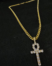 10k 6mm Gold Plated Cuban Link Chain and Pendant