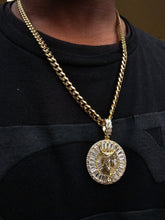 10k 6mm Gold Plated Cuban Link Chain and Pendant