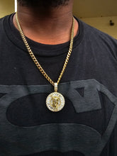 10k 6mm Gold Plated Cuban Link Chain and Pendant