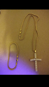 14k Franco Chain Bracelet And Pendent Set