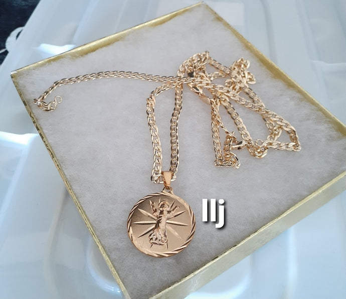 14k Gold Plated 3mm Cuban link chain and pendant  set